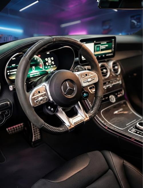 MERCEDES BENZ C63 AMG